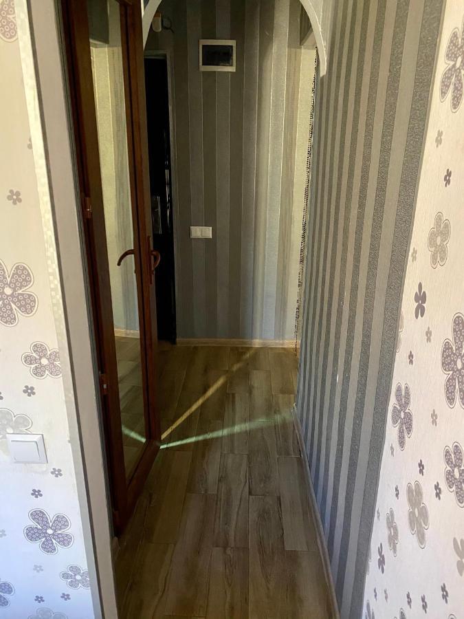 Apartment In Kutaisi Varlamishvili Экстерьер фото